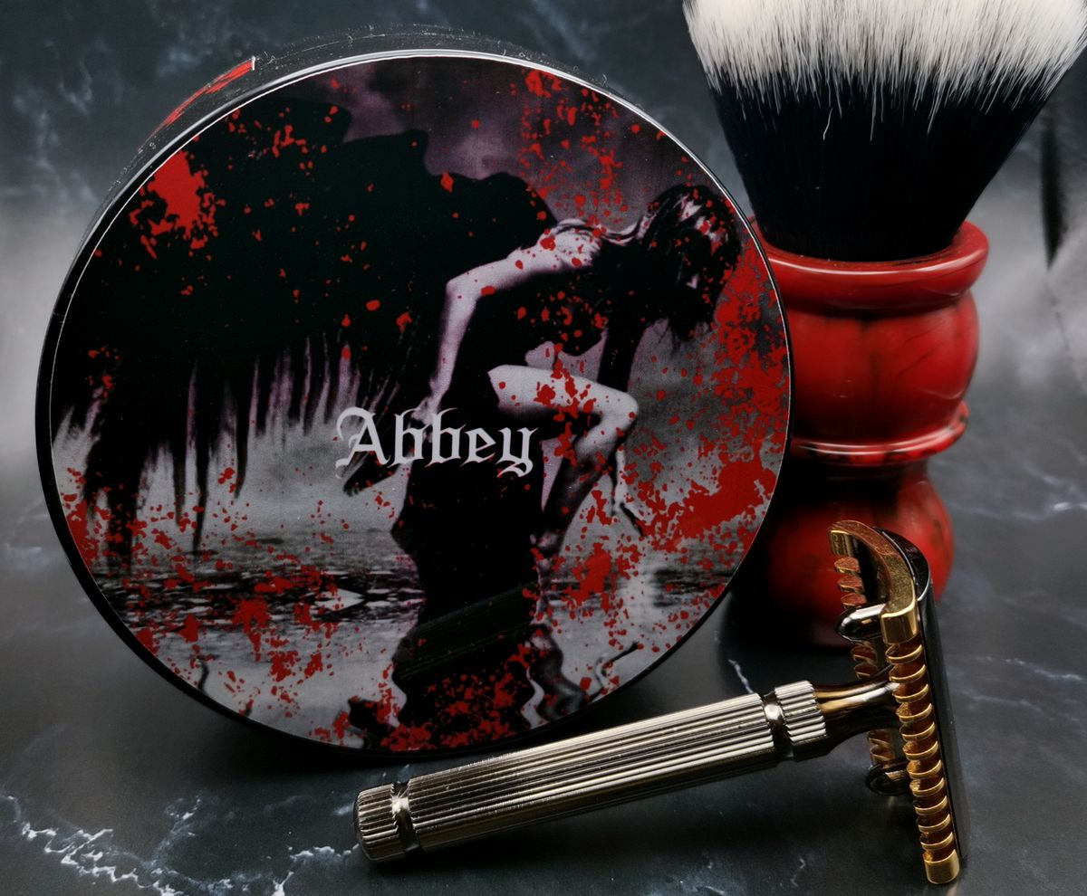 一目惚れ衝動買い　Murphy and McNeil Abbey