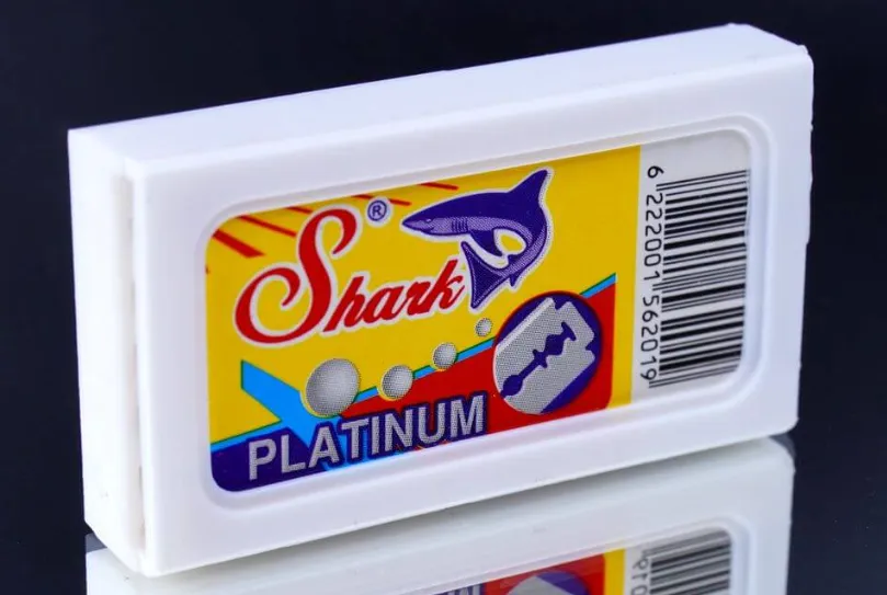 Shark Plutinum レビュー